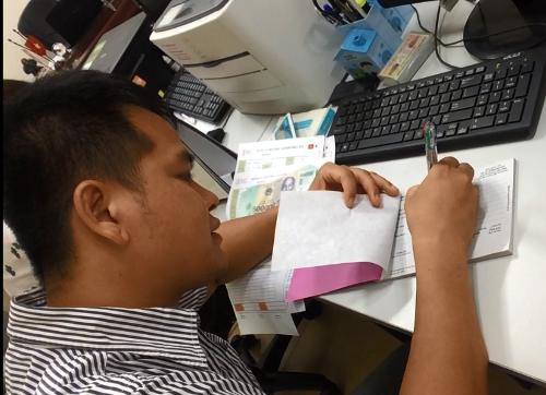 Công ty Cổ phần Đầu tư Quốc tế ICC Hà Nội – Bài 1: Anh Vũ Văn Sáng đại diện Công ty ICC Hà Nội thu tiền có đúng chức năng?